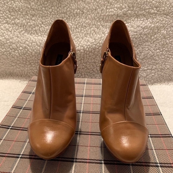 Zara ankle heeled boots, size 6. - Picture 4 of 12